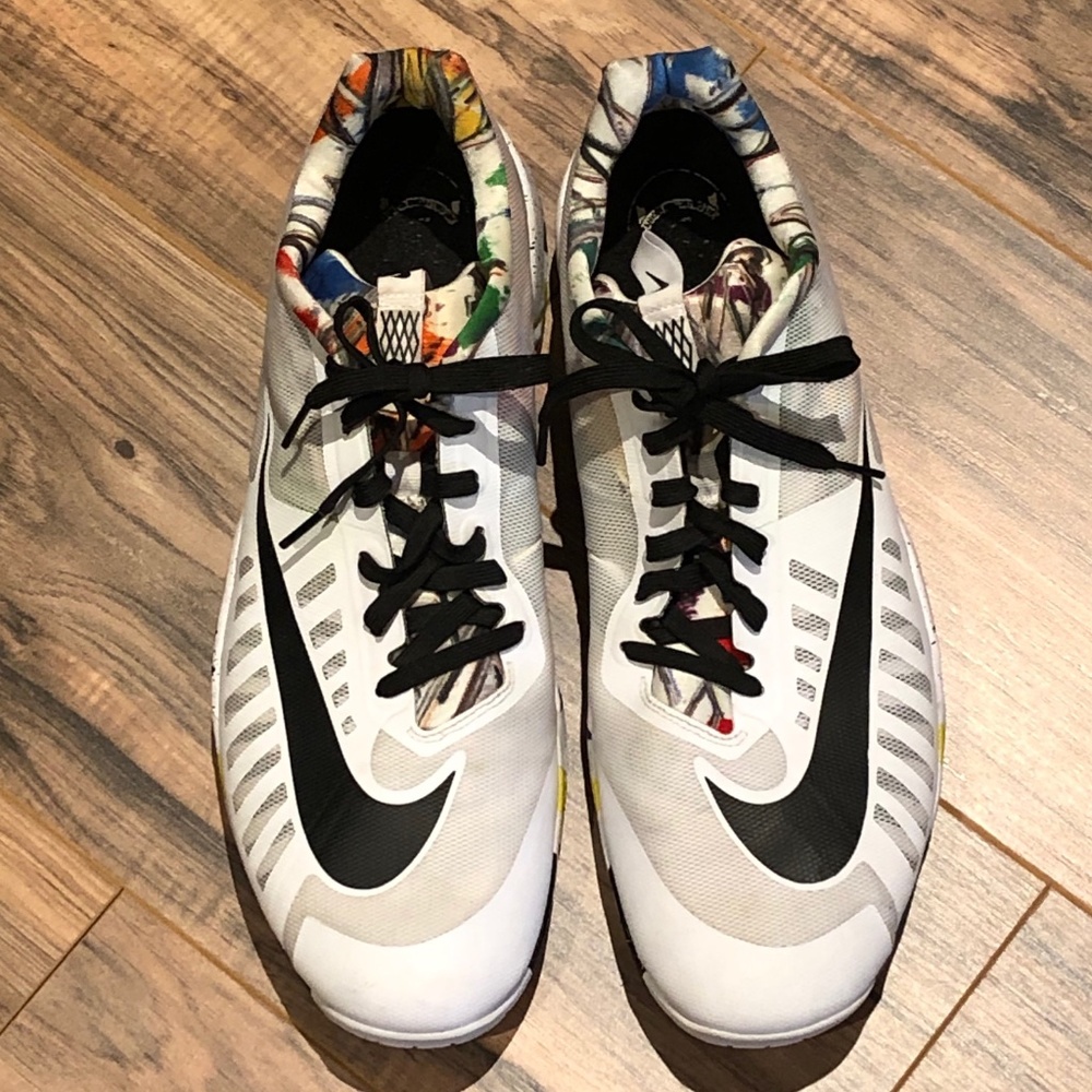 Nike HYPERLIVE Cutters Sneakers Sz. 15 #820230-106